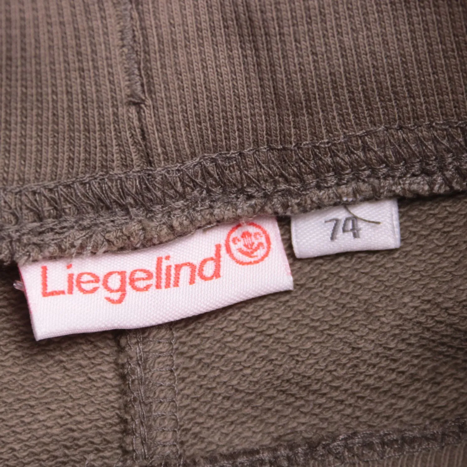 брюки Liegelind